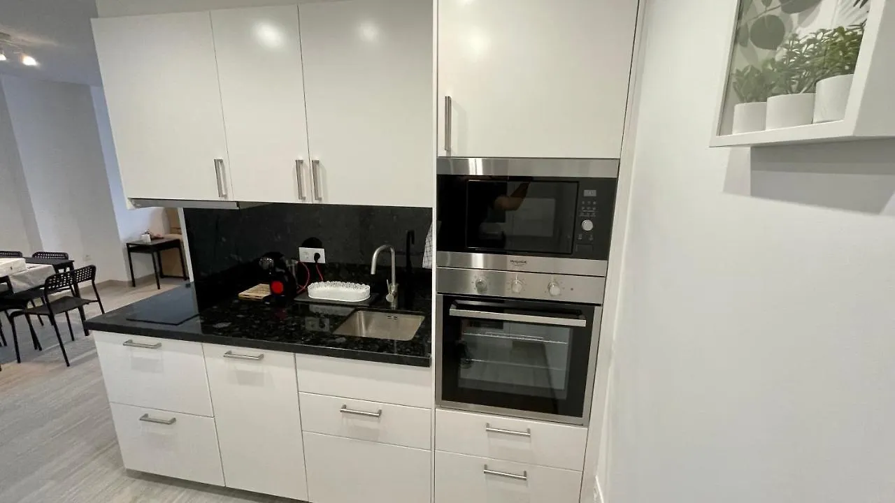 Apartment Moderno Piso De 3 Dormitorios En La Playa De Rincon De La Victoria Malaga