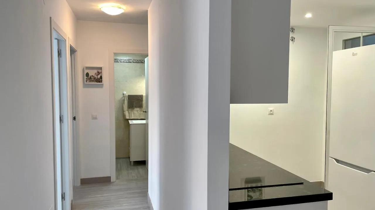 Moderno Piso De 3 Dormitorios En La Playa De Rincon De La Victoria Malaga Apartment