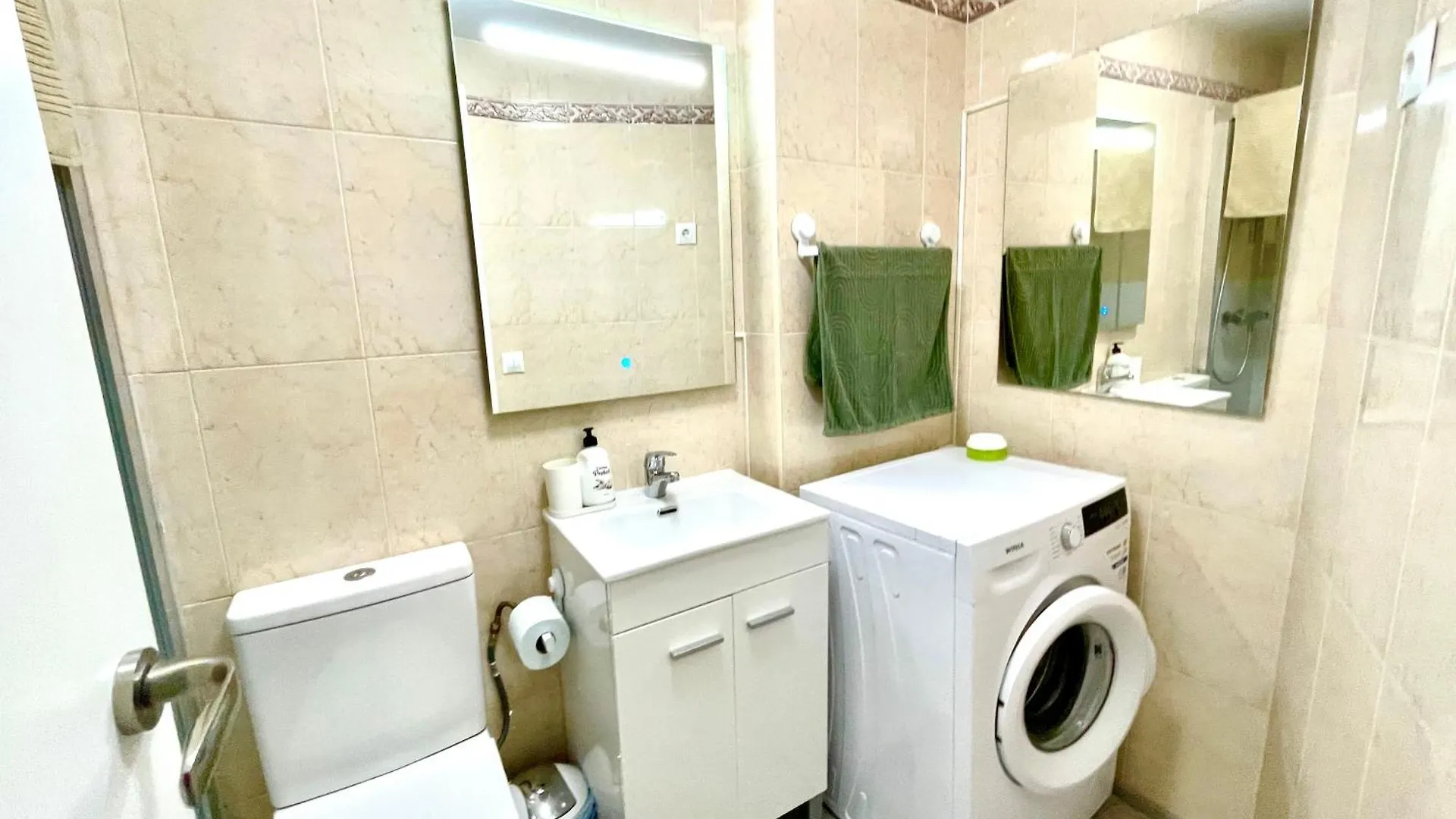 Apartment Moderno Piso De 3 Dormitorios En La Playa De Rincon De La Victoria Malaga