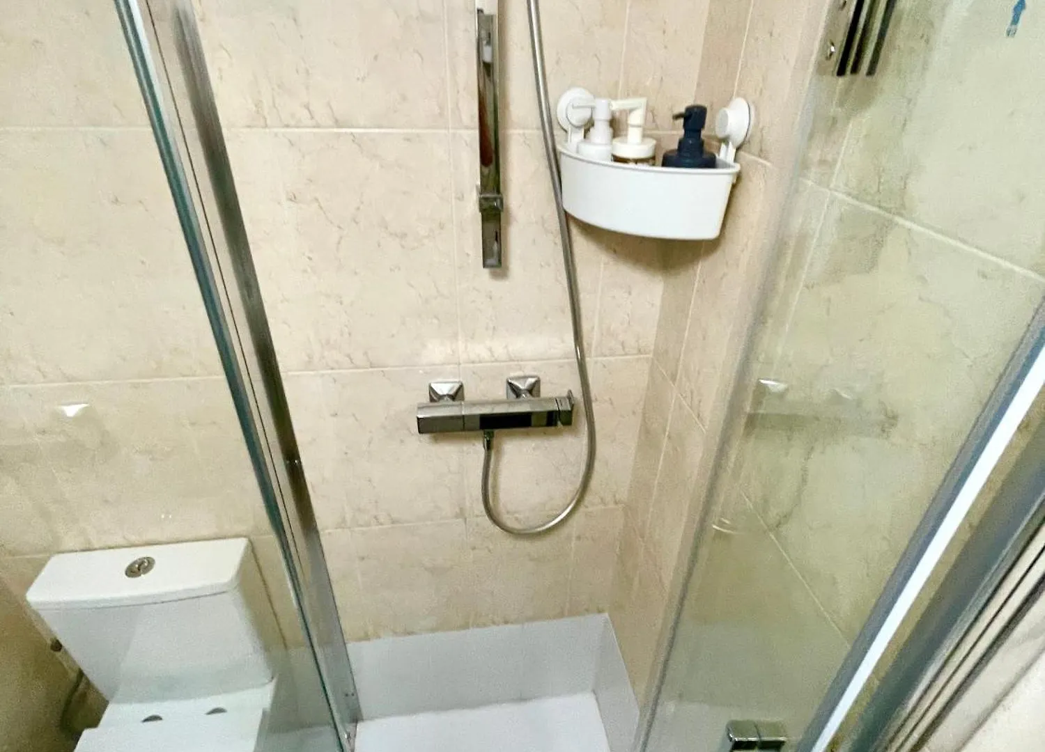 Moderno Piso De 3 Dormitorios En La Playa De Rincon De La Victoria Malaga