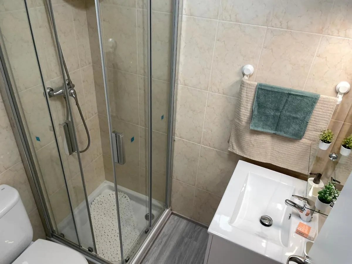Apartment Moderno Piso De 3 Dormitorios En La Playa De Rincon De La Victoria Malaga