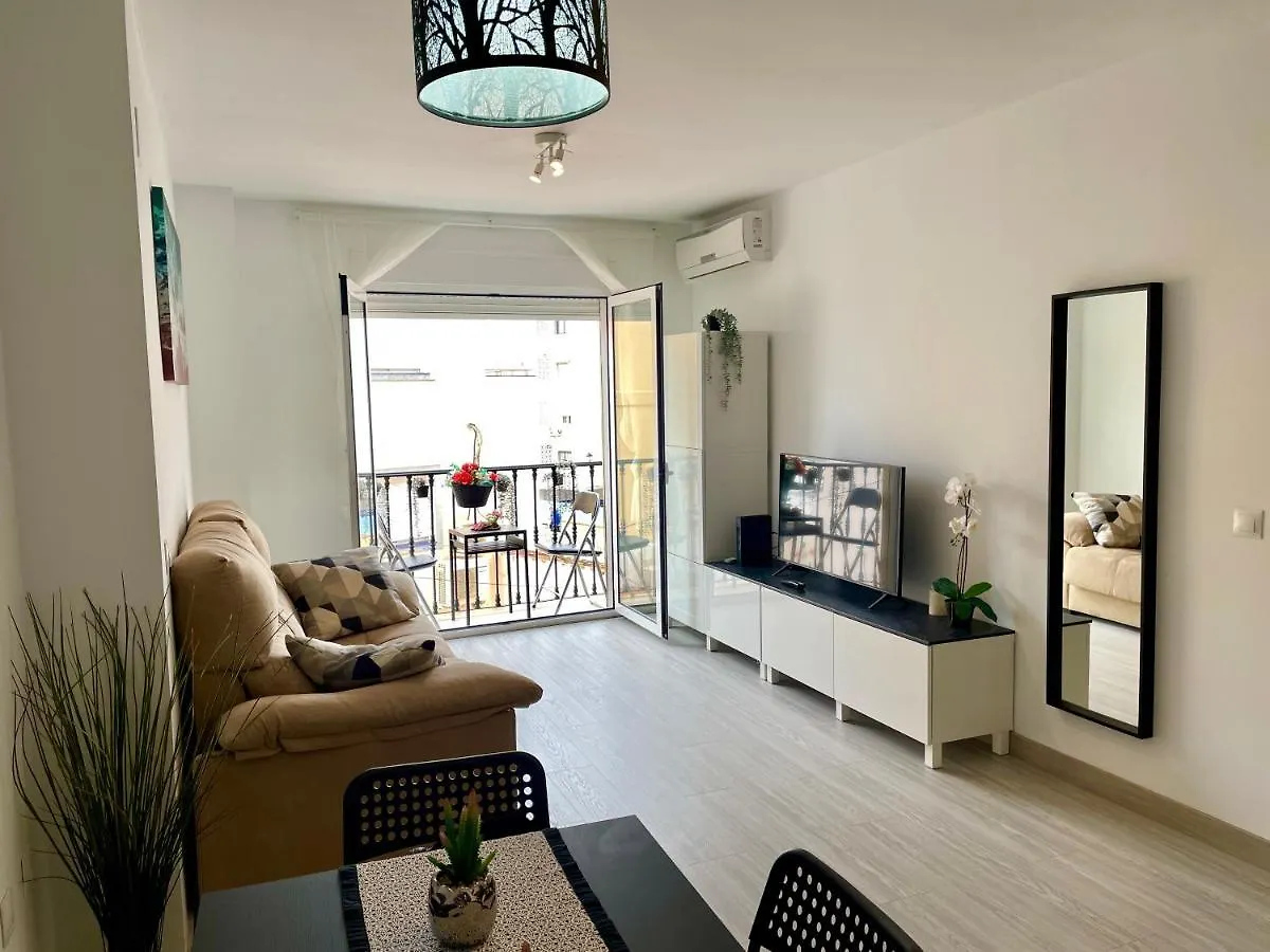 Moderno Piso De 3 Dormitorios En La Playa De Rincon De La Victoria Malaga Apartment
